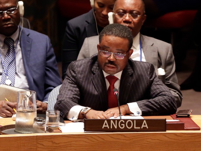 Angola's Finance Minister Armando Manuel speaks in the United Nations Security Council, 17 December 2015